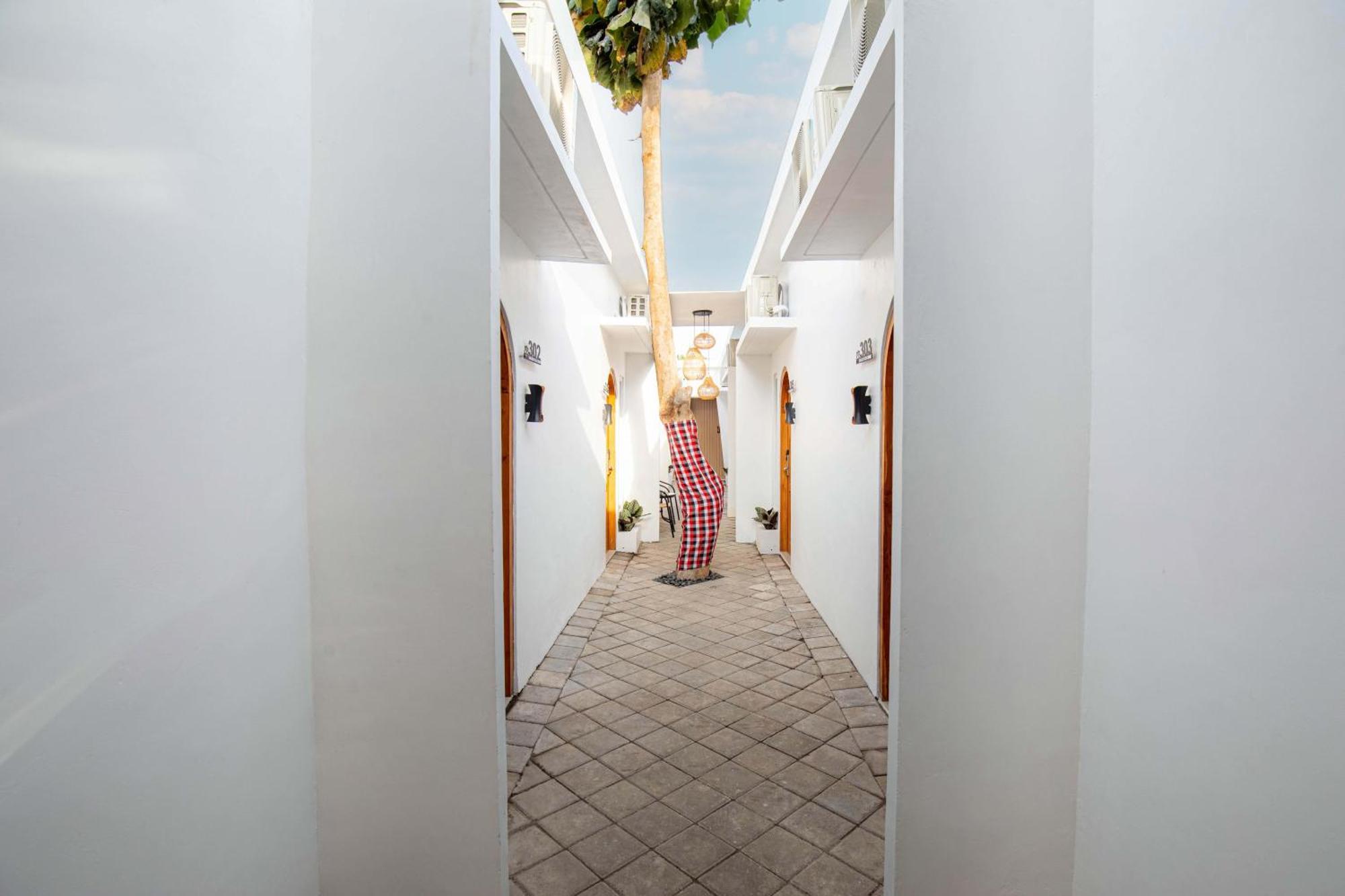 Aparthotel Baliem Coliving Jimbaran Exterior foto